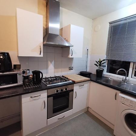 Neat Double Room London Exterior photo