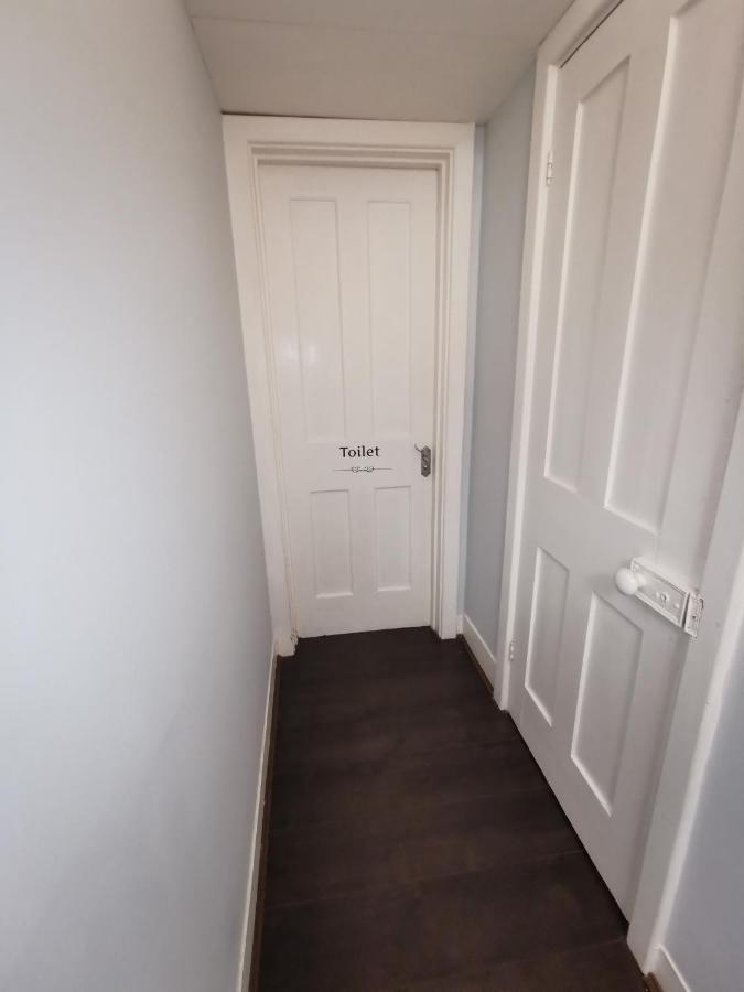 Neat Double Room London Exterior photo